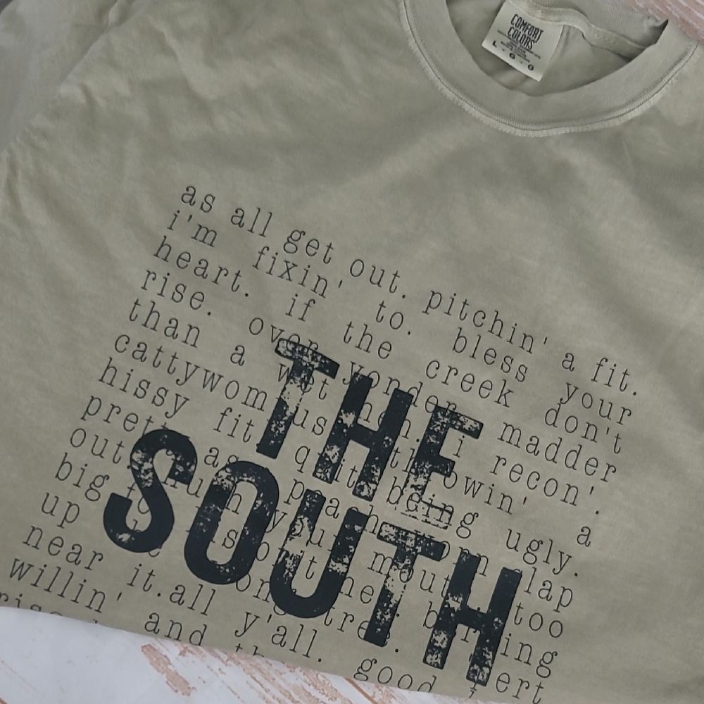 The South .. Graphic Tee Pressed‎ by Me .. Comfort Colors ,, Large Unisex